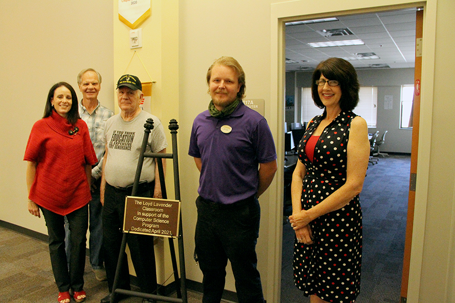 Loyd and George Lavender Standing with Wiregrass Staff and Faculty