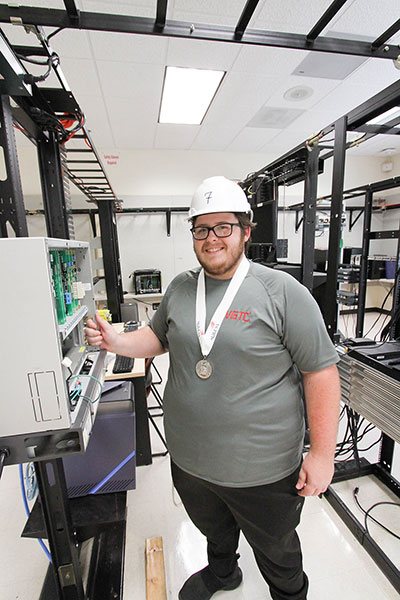Photo for Wiregrass\' Telecommunication Student Earns Silver Medal