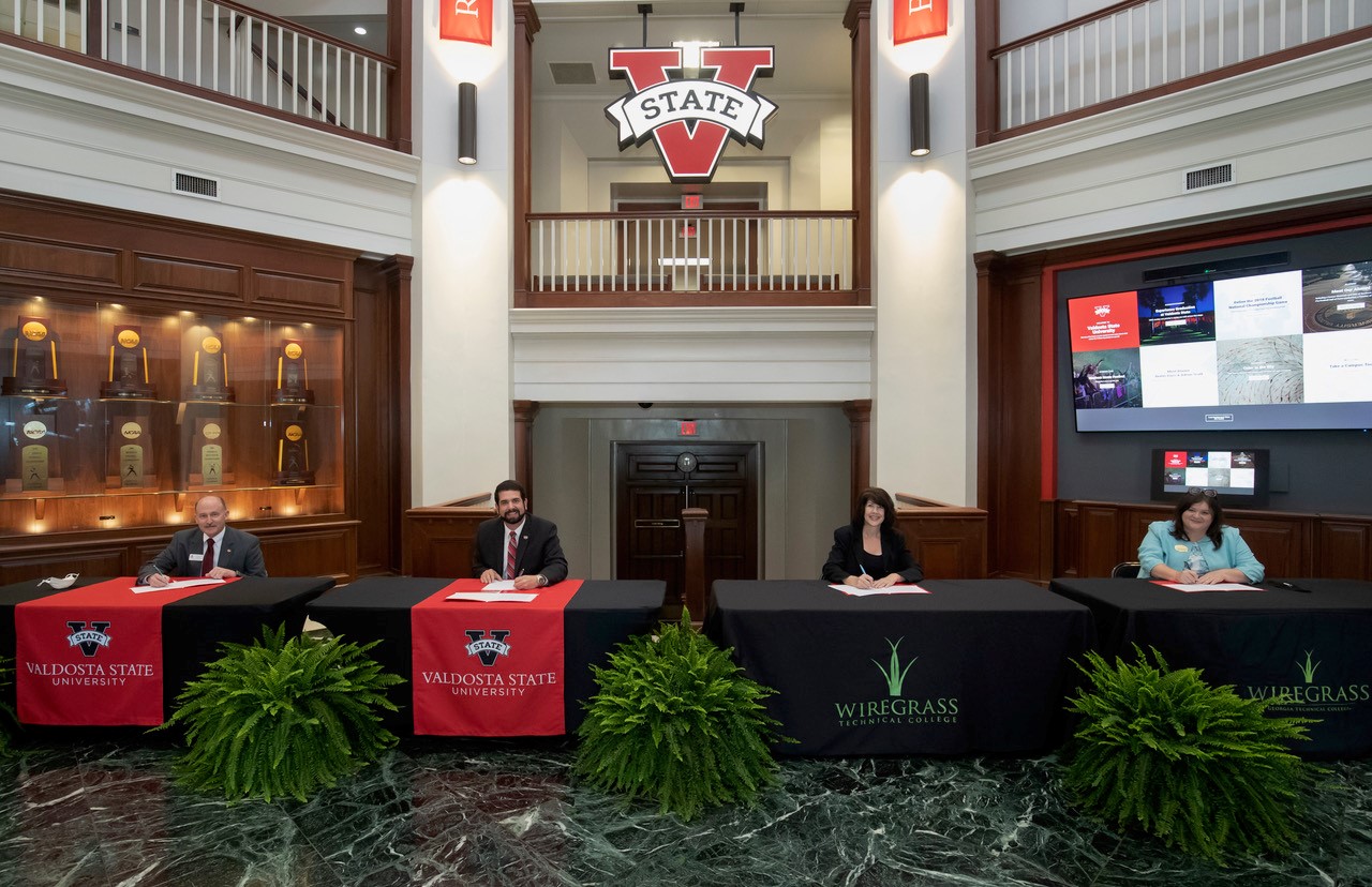 Wiregrass and VSU sign agreement