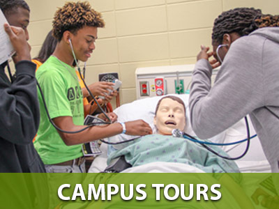 Visiting students in the nursing lab with i-Stan